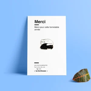 Pin's - Deux chats noir et blanc - Merci - Spécial fin d'année scolaire
