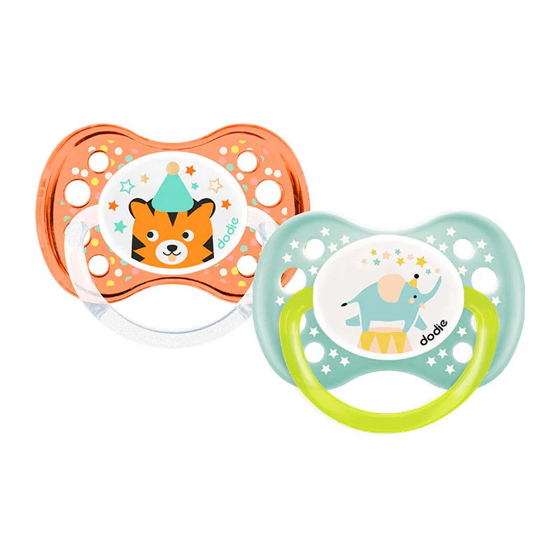 Lot de 2 sucettes anatomiques 6mois et + Dodie