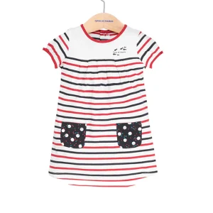 Robe évasée - Blanc et rouge